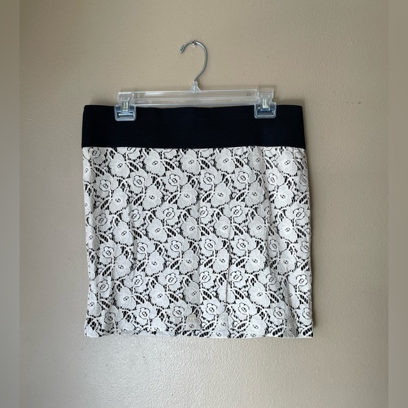 Maurices Mini Skirt - Picture 1 of 4